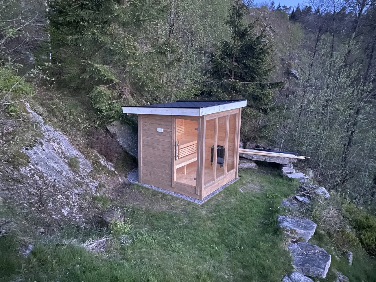 Delivered Cabino sauna